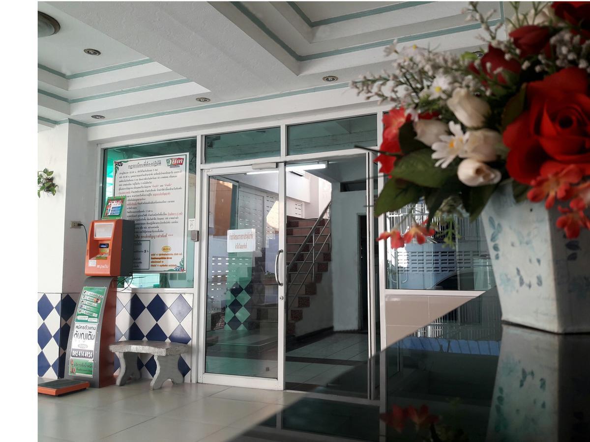 Aparthotel De Nymph Nakhon Sawan Exterior foto